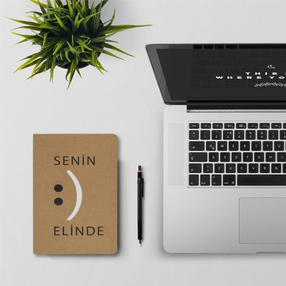 Senin Elinde Defter